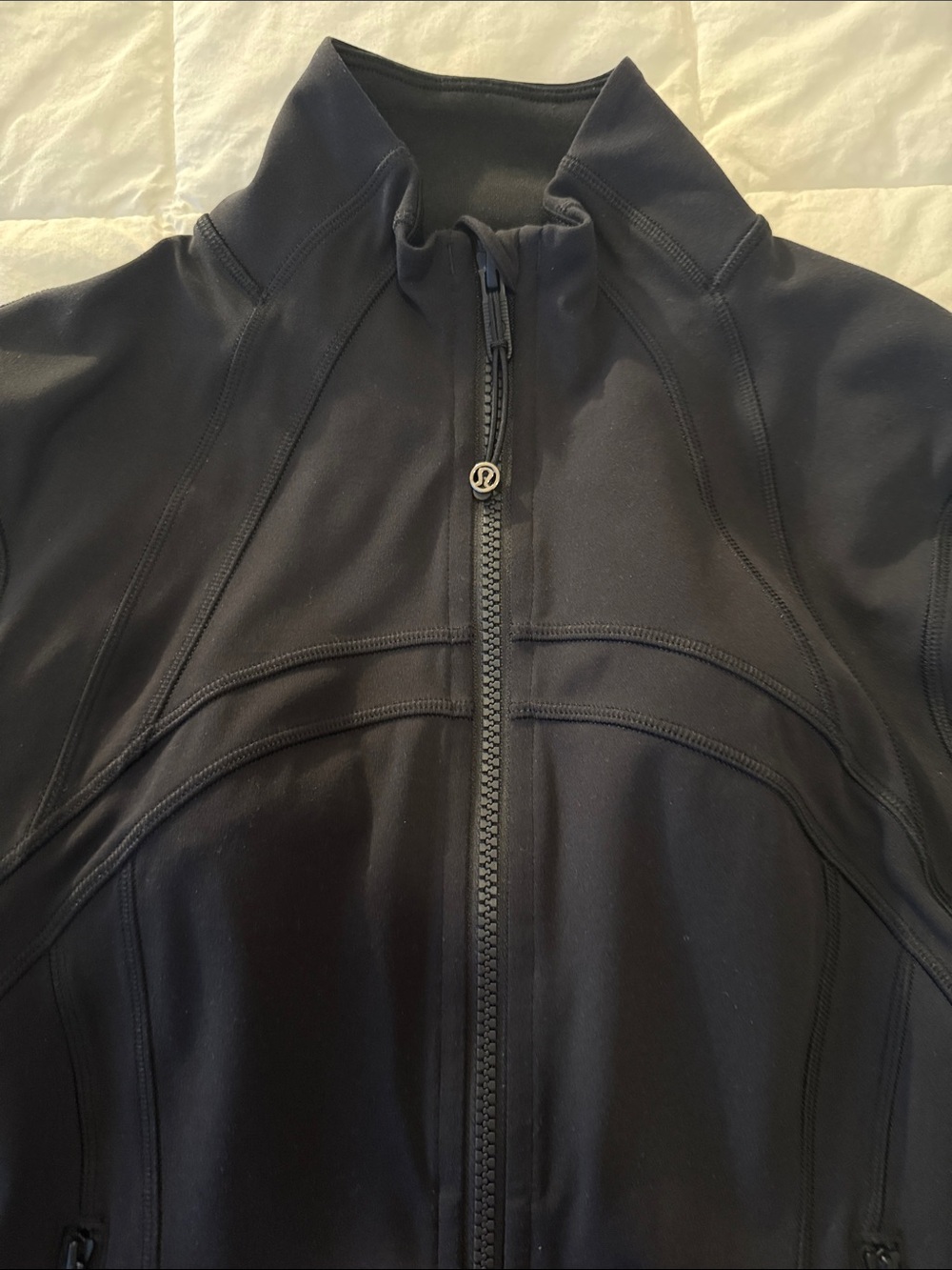 Lululemon Crop Defined Jacket - Picture 3 of 6
